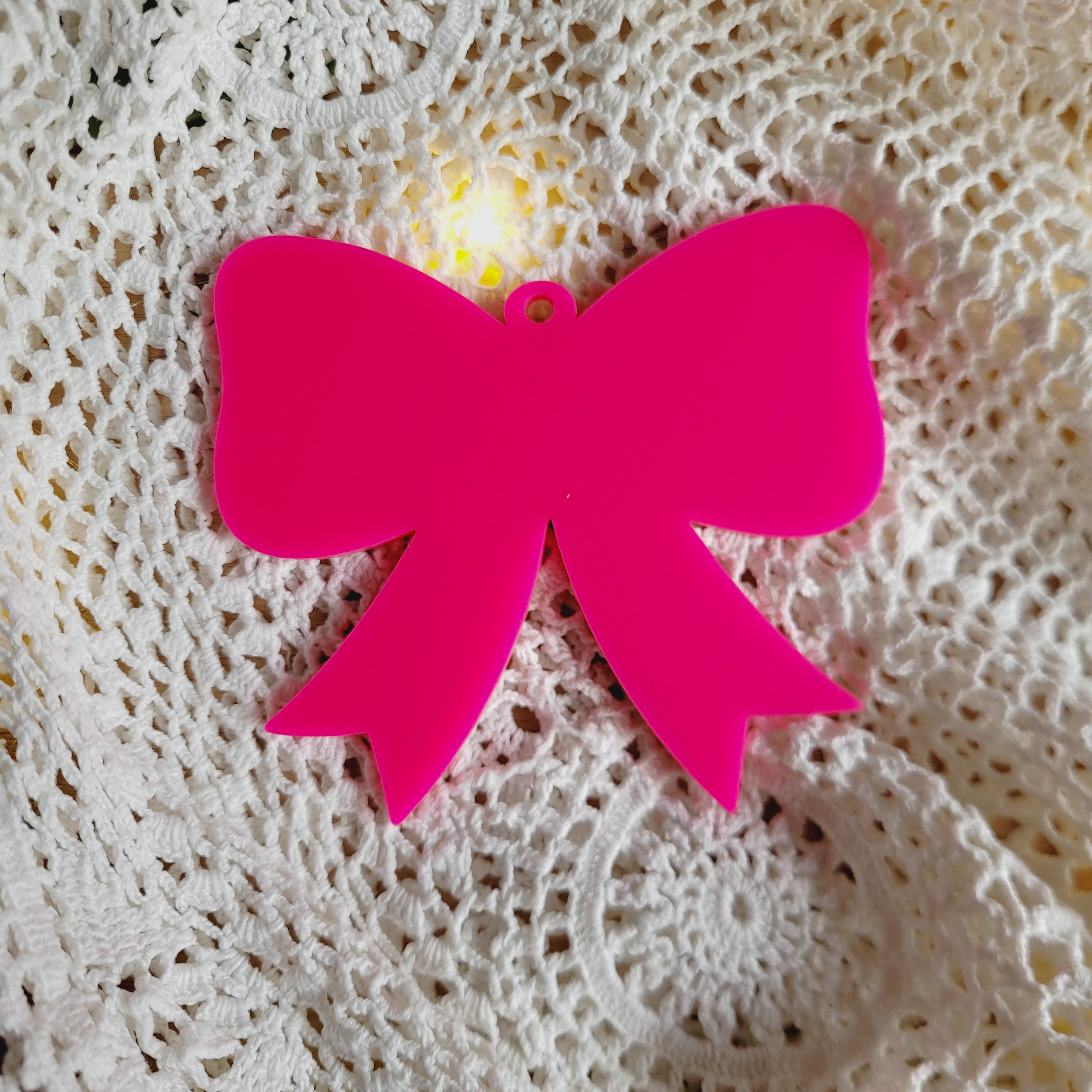 Bow / Ribbon | Bauble | Tag