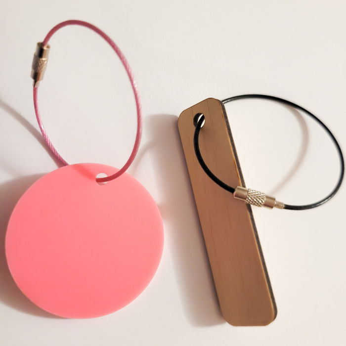 Colourful Stainless Steel Wire Keychains – Practical, durable, and versatile!