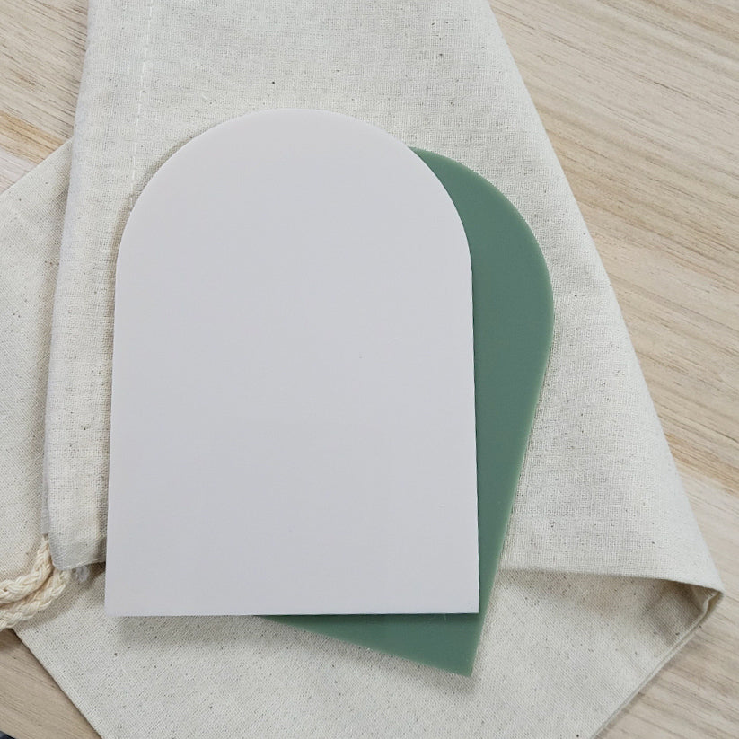 Milestone Arches + Calico Bag